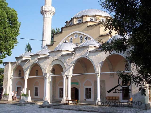 Mešita Džuma - Džami.